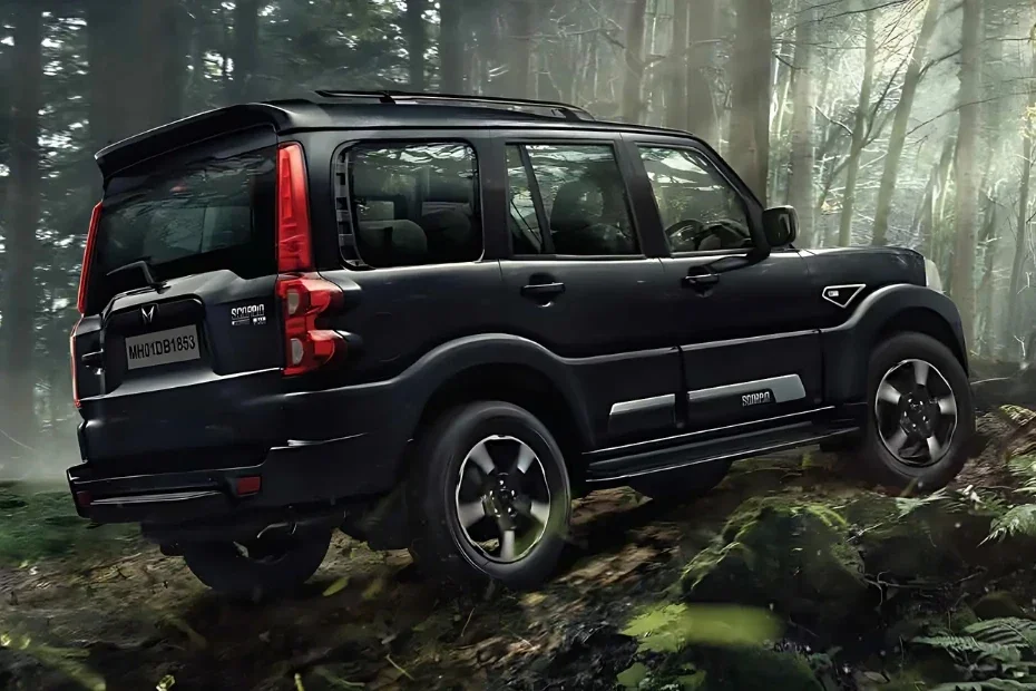 "Scorpio Classic S11 Interior"